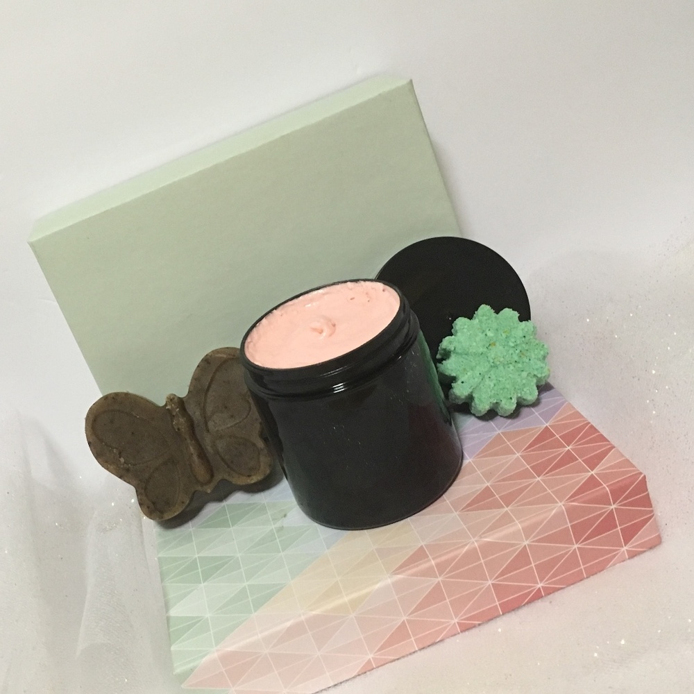 Meet your Posher, Takisha